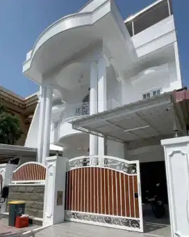 Rumah 2Lantai Mewah Modern di Buahbatu Bandung