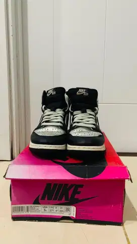 Sepatu Air Jordan 1 High - Bekas