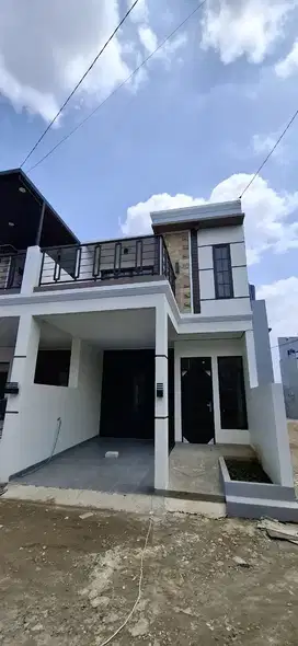 Rumah Ready modern akses pinggir jalan lokasi 5 menit ke Tol Cisalak