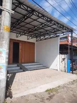 Rumah pinggir jln raya pantura cocok utk bisnis kantor gudang