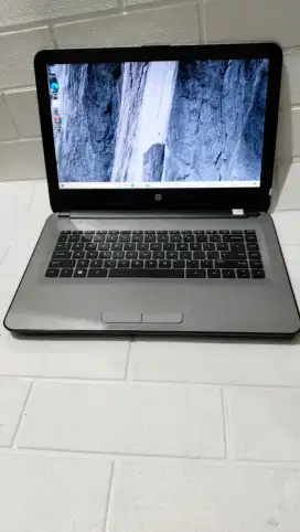 Laptop Hp 14 amd a4 ram 10 hdd 500gb nornal