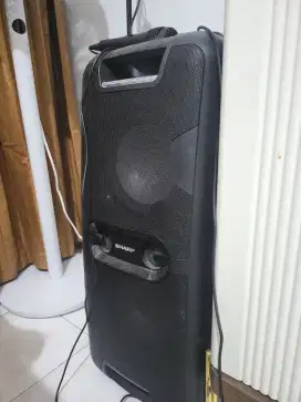Speaker karoke merk sharp