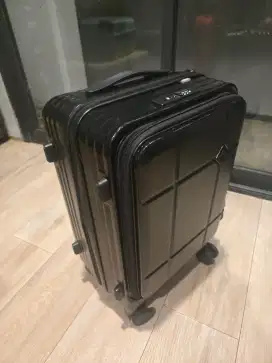 Koper Suitcase Polo Classic 20in cabin size