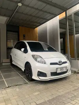 Toyota Yaris S TRD (2013)
