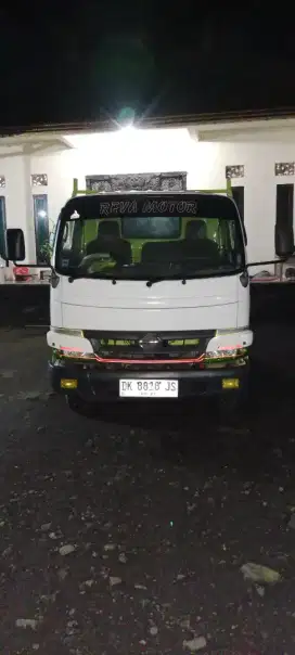 Hino Engkel Dutro Euro 4 300 HD