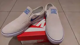 Nike SB Janoski+ Slip
