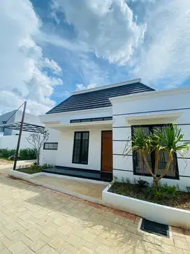 Rumah siap huni diapit 3 pintu Tol (Tol Limo, Tol kukusan& Tol Krukut)