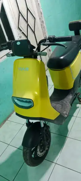 Sepeda listrik viar c2