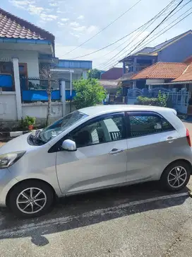 Kia Picanto 2013 Bensin