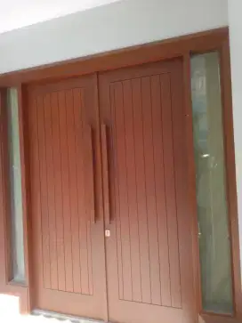 tukang cat pintu kusen dan tembok