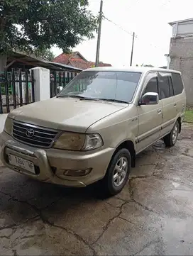 Toyota Kijang LGX 2002