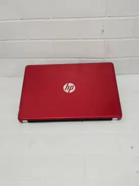 HP 14-bs0xx
Intel Celeron CPU N3060
Ram 4 GB / 500 GB