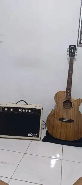Gitar & Ampli Cort