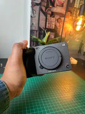 Dijual kamera sony FX 3 (pemakaian 3 minggu)
