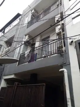 Dijual Rumah Kos Tanjung Duren