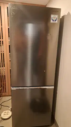 Kulkas Bottom Freezer Hitachi