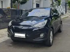 Hyundai Tucson 2012 - Terawat, AC Dingin, Service Rutin di B-Quik!
