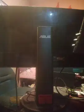Layar monitor Asus 24 minus polaris