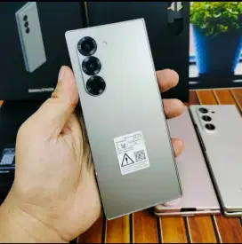 Samsung Z Fold 6
