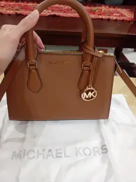 Termurah Tas Michael Kors Sheila Small warna Brown cantik seperti baru