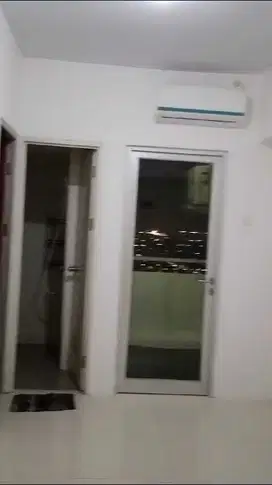 0848 - Disewakan Apartemen Gunawangsa Tidar 2BR Lt 27  Kosongan