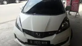 Poles body mobil panggilan