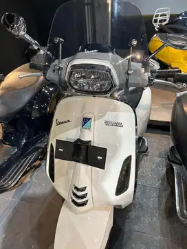 Vespa sprint 150 iget abs facelift tahun 2019