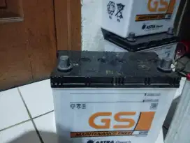 Aki copotan 55D23L siap pakai.
