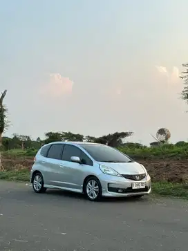HONDA JAZZ RS 2012 GE8 MMC SILVER MULUS RAWATAN
