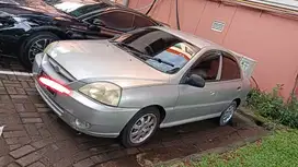 Kia Rio 2005 Bensin
