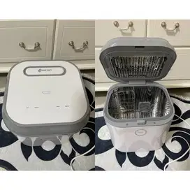 Sterilizer perlengkapan bayi (botol alat makan dll)