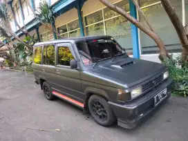 Kijang rooper 1995