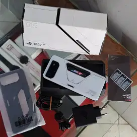 Asus ROG Phone 6 Pro 18/512gb Mulus Like New
