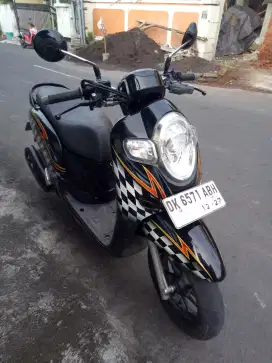 Scoopy tahun 2018 mulus