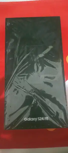 Samsung s24 FE 8/256 Graphite NEW