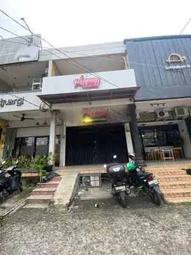 Ruko Samping mrt lebak bulus kawasan cocok buat resto atau caffe
