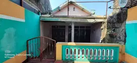 Rumah 2 Lt Siap Huni Dekat Stadion Trikoyo, Matahari dan Alun-alun