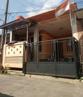 Rumah Siap Huni Full Renovasi Dijual Cepat