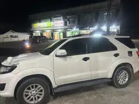 Di Jual Fortuner VNT Diesel 2014
