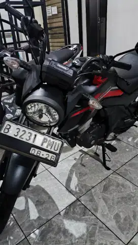 HONDA CB 150 VERZA SW HITAM