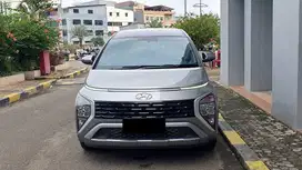 [ LOW KM ] Hyundai Stargazer Prime 1.5 Captainseat AT 2022/2023