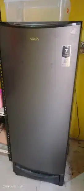 KULKAS 1 PINTU AQUA