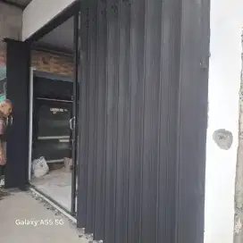 Produsen pintu harmonika