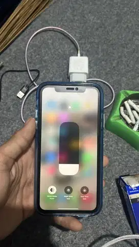 iphone 11 128 ibox mulus like new