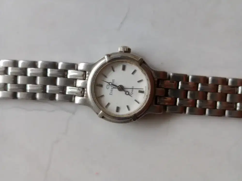 Jam cewe ever swiss