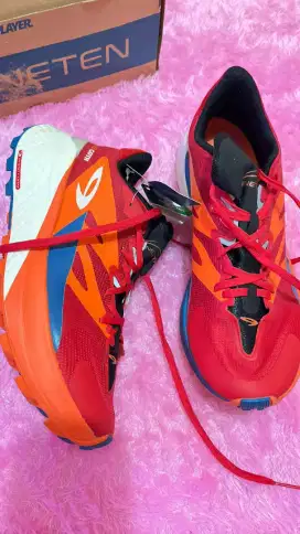 Sepatu trail run nineten yuza speedgoth