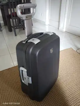 delsey size kabin 20 inci