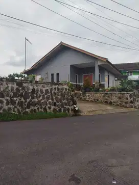DIJUAL CEPAT RUMAH SEMI VILLA & LAHAN KOMERSIL CIWIDEY