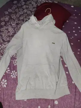 Lacoste hoodie size 3 ( M )