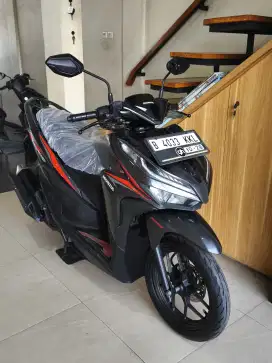 Bissmillah dijual motor Honda Vario LED new 125cc 2018 istimewa